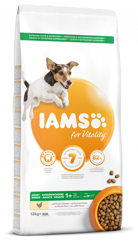 IAMS Dog Adult Small &amp; Medium Chicken 12kg  + lanová hračka různé barvy ZDARMA title=